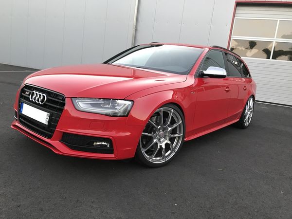 Audi mit Alufelgen – Bild 1