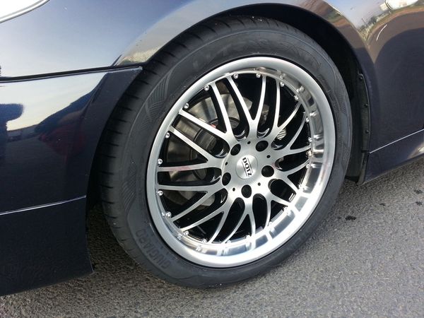 BMW mit Alufelgen – Bild 2