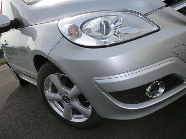 Mercedes mit Alufelgen – Bild 2