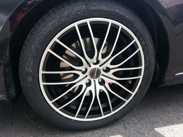 Mercedes mit Alufelgen – Bild 10