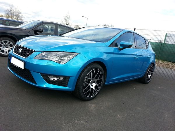 Seat mit Alufelgen – Bild 9