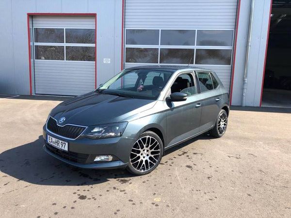 Skoda mit Alufelgen – Bild 9